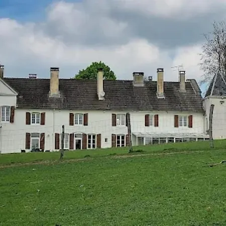 Domaine Du Val Bruant Villa